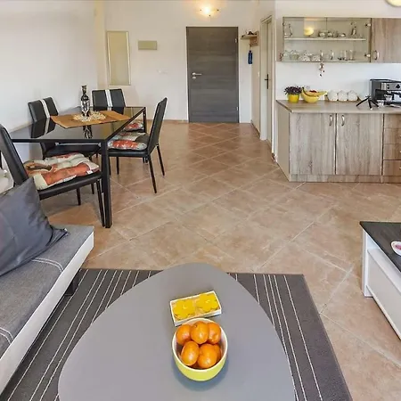 Lavander 01 Apartman Pula