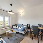 Lavander 01 Apartman *